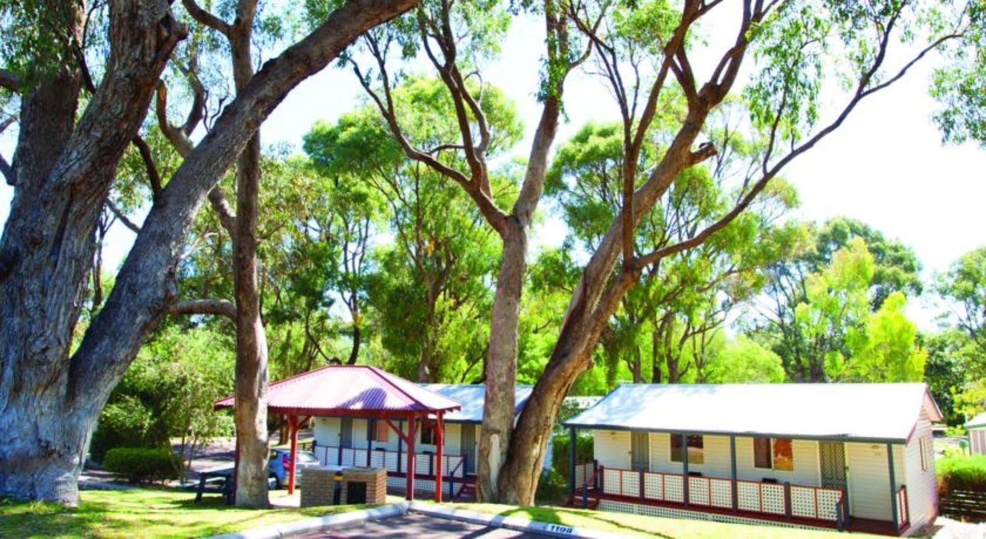 Discovery Parks - Woodman Point Holiday park 4*